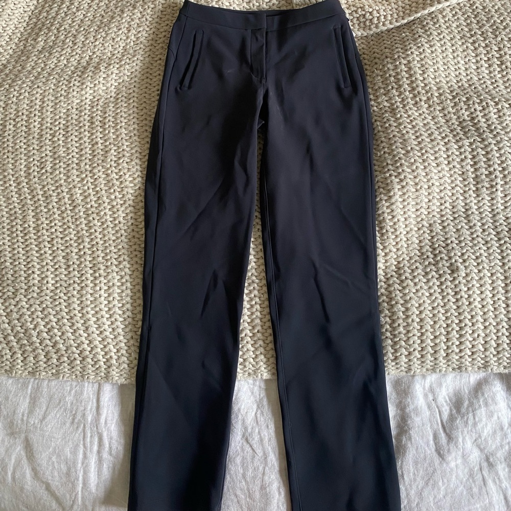Lululemon On the Move Pant